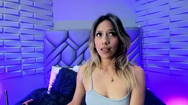 BriannaHarps online show from 02.13.25