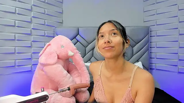 BriannaHarps online show from 03.22.25