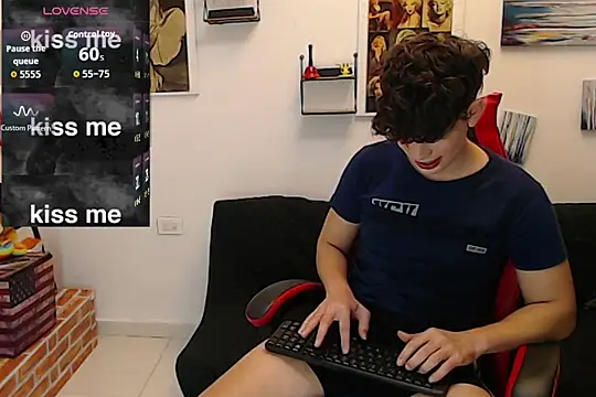 Angelo-cianuro- online show from 10.15.25