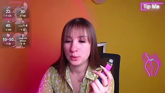 Snapshot of Evelina_GG chatting on 02.18.25 Evelina GG online show from 02.18.25