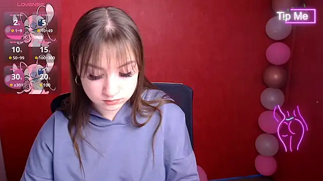 Snapshot of Evelina_GG chatting on 03.11.25 Evelina GG online show from 03.11.25
