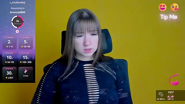 Snapshot of Evelina_GG chatting on 09.19.25 Evelina GG online show from 09.19.25