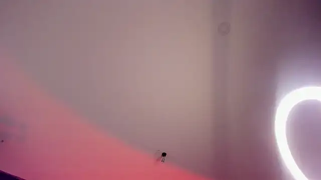 Snapshot of Red_star8 chatting on 03.15.25 Red star8 online show from 03.15.25