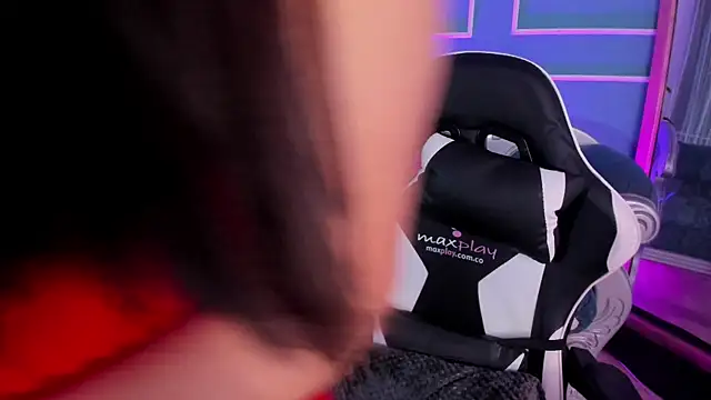 Snapshot of Red_star8 chatting on 11.14.25 Red star8 online show from 11.14.25