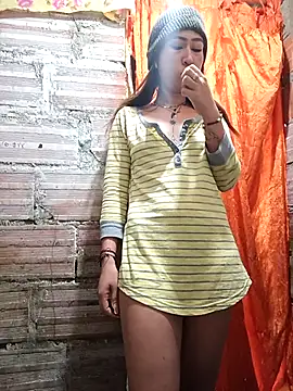 samy-blonde online show from 10.25.25