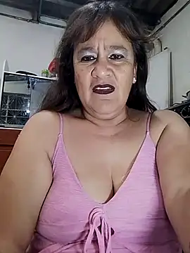 DirtyStefaniax online show from 10.22.25