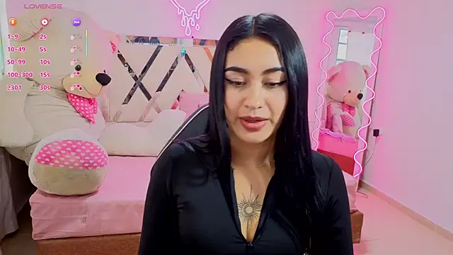 Moonshine tay online show from 09.17.25