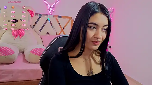 Moonshine tay online show from 09.18.25