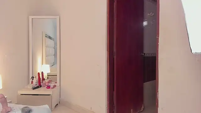 Alhana pulido online show from 01.29.25