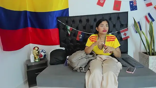 Snapshot of Alhana_pulido chatting on 06.23.26 Alhana pulido online show from 06.23.26