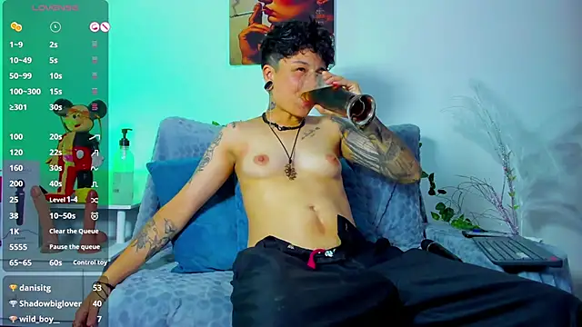 Snapshot of ZuryRamirez_ chatting on 01.30.25 ZuryRamirez online show from 01.30.25