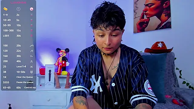 Snapshot of ZuryRamirez_ chatting on 01.31.25 ZuryRamirez online show from 01.31.25