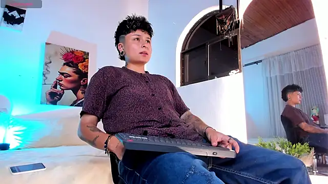 ZuryRamirez  online show from 07.10.26