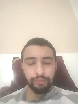 Snapshot of Hazembahloul chatting on 03.14.26 Hazembahloul online show from 03.14.26