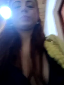 ashley  foxx  online show from 12.13.25