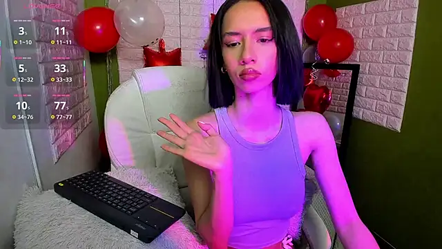 Bonnieshyy online show from 02.20.25