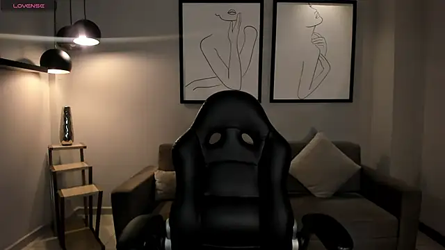 StacyWoods online show from 01.15.25