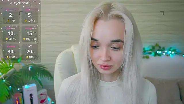 Ashley S online show from 03.19.25