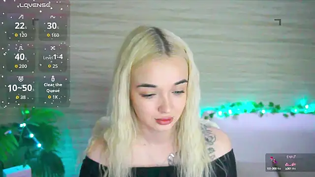 Ashley S online show from 10.24.25