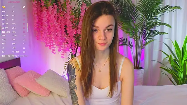 Snapshot of EvaHair chatting on 04.03.26 EvaHair online show from 04.03.26