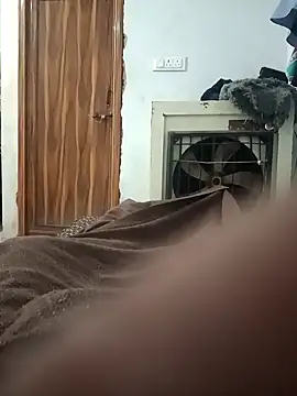 pintuS40 online show from 10.19.25