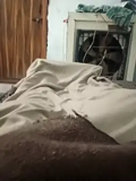 pintuS40 online show from 10.31.25