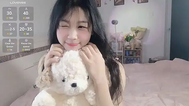 Luminous163 online show from 01.20.25