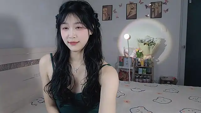 Luminous163 online show from 03.19.25