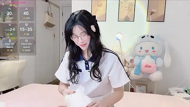 Luminous163 online show from 09.24.25