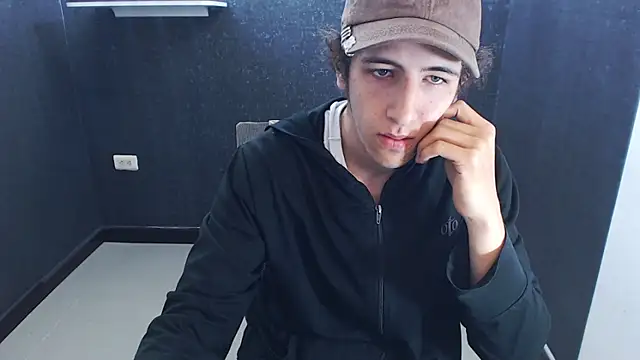 Kerverr  online show from 12.14.25