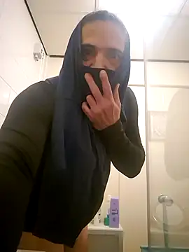 Snapshot of bichitaaz09 chatting on 02.11.26 bichitaaz09 online show from 02.11.26