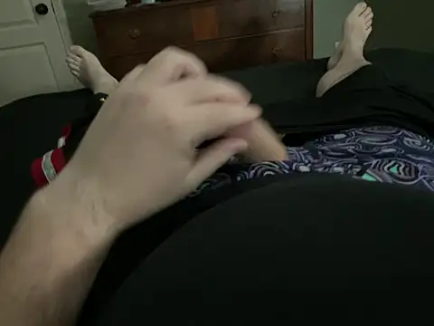 Snapshot of spanky10000 chatting on 12.18.24 spanky10000 online show from 12.18.24