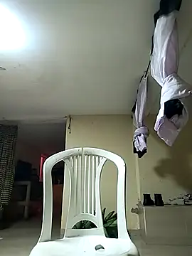 Snapshot of MaraVililhosa chatting on 10.12.25 MaraVililhosa online show from 10.12.25