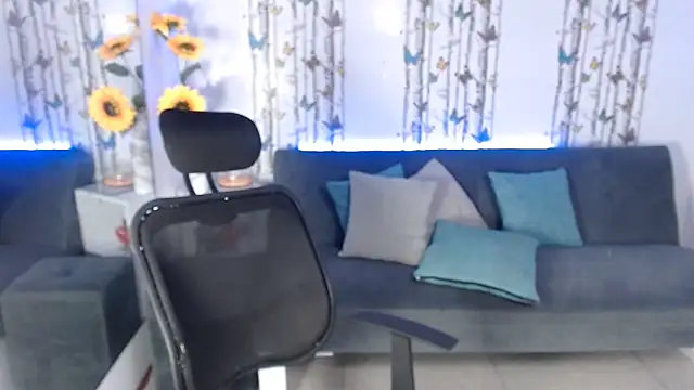 Snapshot of nova_sex01 chatting on 01.26.25 nova sex01 online show from 01.26.25