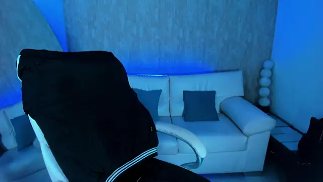 Snapshot of nova_sex01 chatting on 09.23.25 nova sex01 online show from 09.23.25