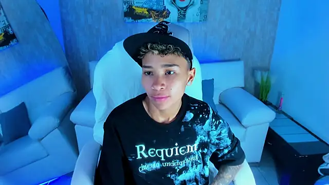 Snapshot of nova_sex01 chatting on 10.19.25 nova sex01 online show from 10.19.25