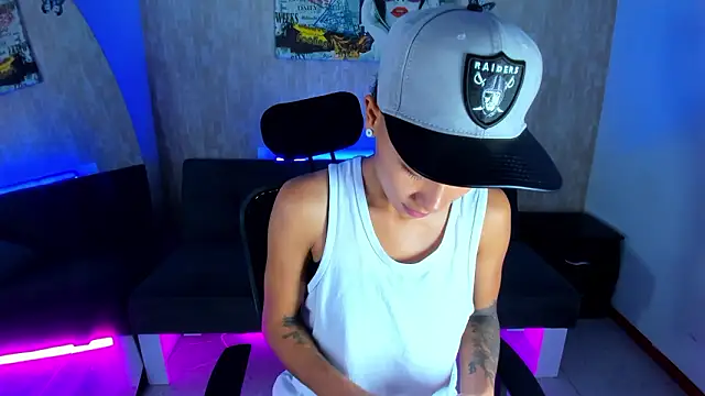 Snapshot of nova_sex01 chatting on 02.11.26 nova sex01 online show from 02.11.26