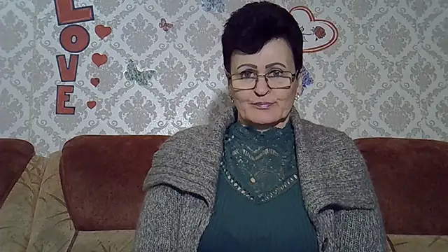 Snapshot of PaulaGolden chatting on 01.12.26 PaulaGolden online show from 01.12.26