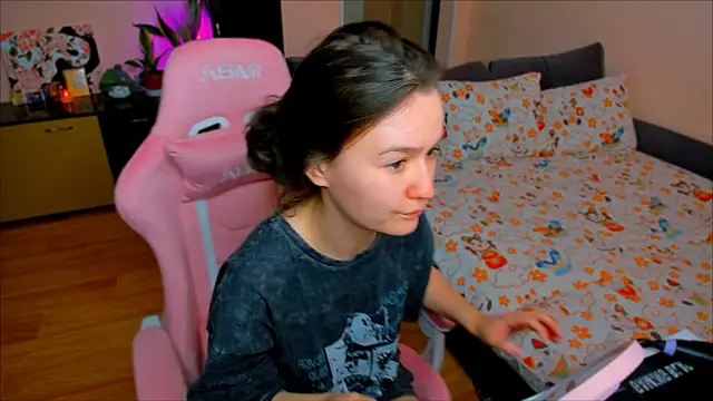 ameli moon online show from 10.18.25