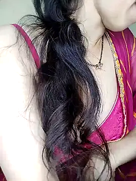 Snapshot of Fair-magic-woman chatting on 02.07.25 Fair-magic-woman online show from 02.07.25