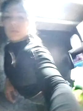 Karenn12 online show from 09.13.25