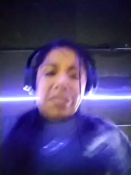 Karenn12 online show from 10.01.25