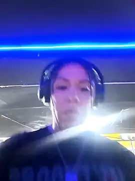 Karenn12 online show from 02.27.26