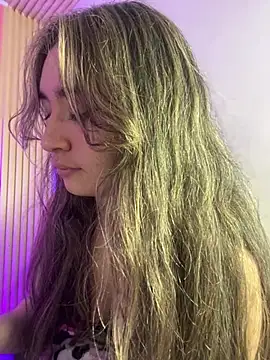 Sophie LS online show from 03.05.25