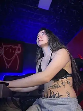 Sophie LS online show from 04.01.26