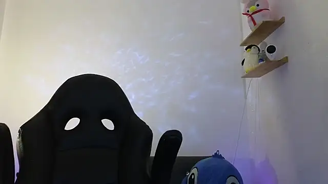 Snapshot of Alissfressa chatting on 04.23.26 Alissfressa online show from 04.23.26