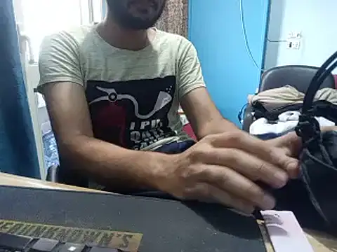 Snapshot of SALLY_OMAR_ chatting on 07.29.26 SALLY OMAR online show from 07.29.26