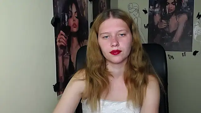 Snapshot of StellaCRL chatting on 05.25.26 StellaCRL online show from 05.25.26