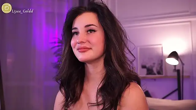 Snapshot of Liya_Gold_ chatting on 02.12.25 Liya Gold online show from 02.12.25