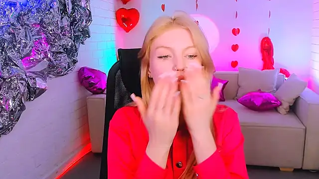 GraceGlamour online show from 02.25.25